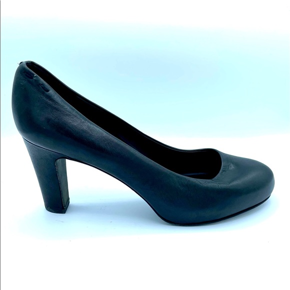 Eileen Fisher Shoes - Sunshine Sale Eileen Fisher Vero Cuoio Black Pumps Size 8/12